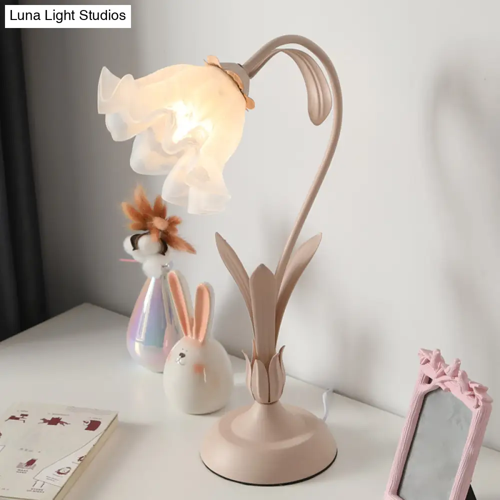 Countryside Frosted Glass Night Lamp – Flower-Shaped, Single-Light Table Lamp for Kids’ Rooms (Available in Pink or Green) - Image 7