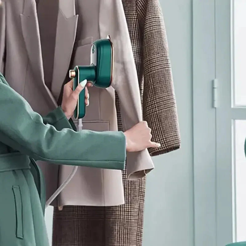 GlideSwift™ — Instant Wrinkle Rescue for Effortless, On-the-Go Confidence - Image 9