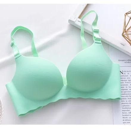 Lifting bra for a natural shape with complete discretion - Image 4