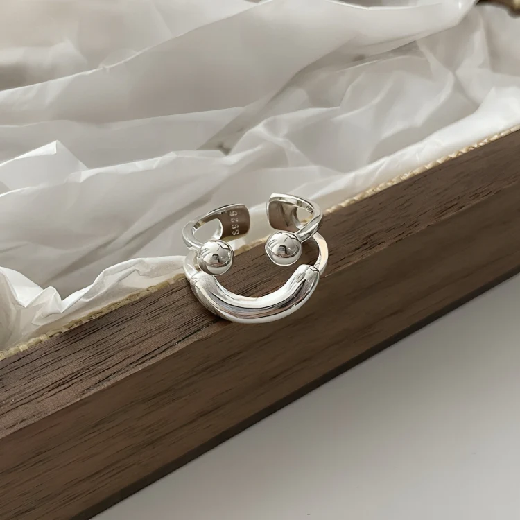 LumaCharm™ — Elevate Your Mood and Shine with Effortless Confidence Every Day - Image 6