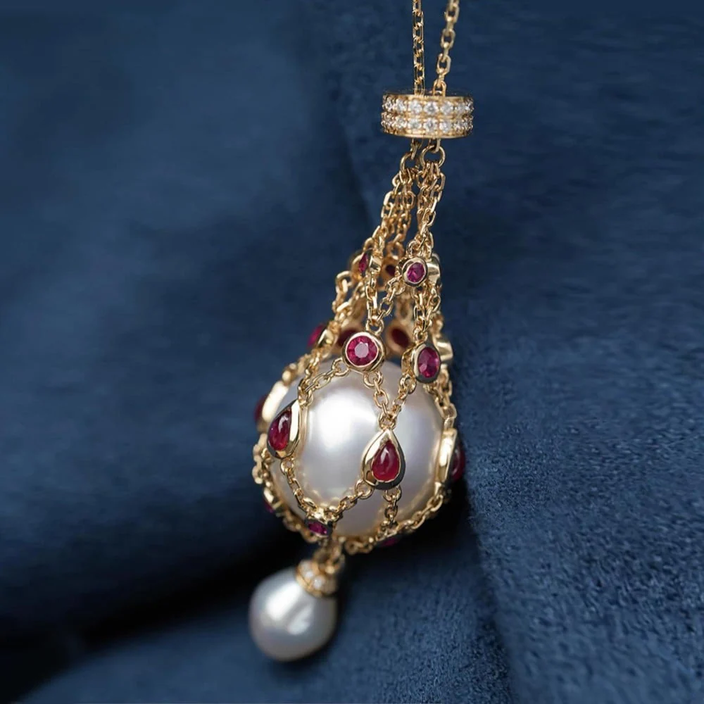 LumieraPearl™ Pendant — Unleash Your Unique Glow with Timeless Natural Elegance - Image 3