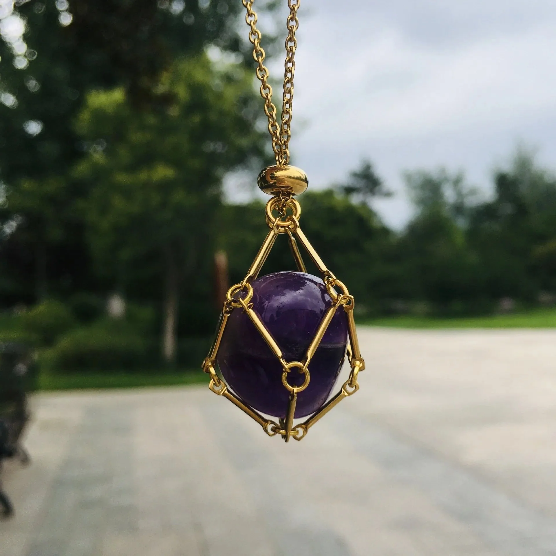 RamiraFlare™ — Your Daily Boost of Confidence, Calm, and Crystal-Powered Energy