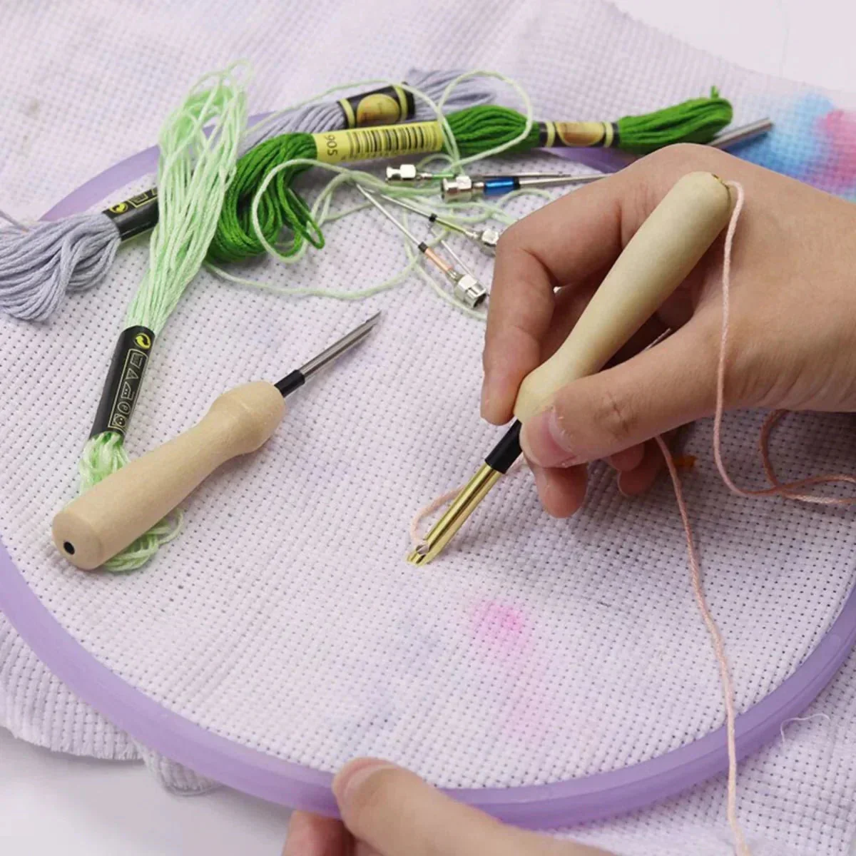 Stichy Embroidery Needle Set - Image 5
