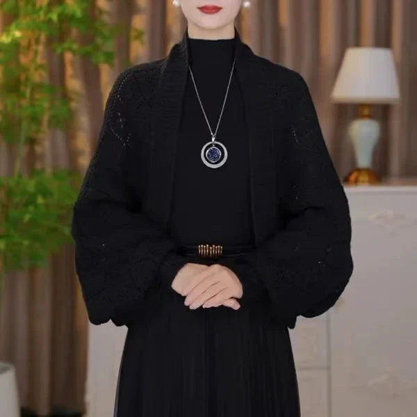 VeloraShawl™ — Wrap Yourself in Effortless Warmth and Chic Confidence - Image 3