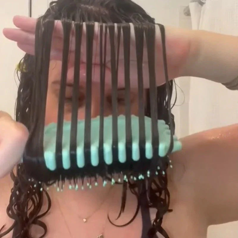 VivaStrand™ 3-in-1 Styling Brush — Transform Every Strand into Smooth, Silky Perfection - Image 7