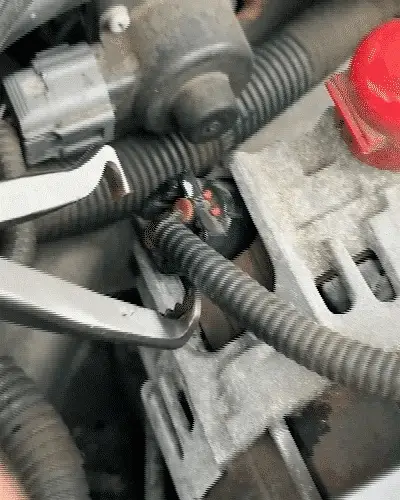 VoltGrip™ — Effortless Connector Removal for Damage-Free, Stress-Free Repairs