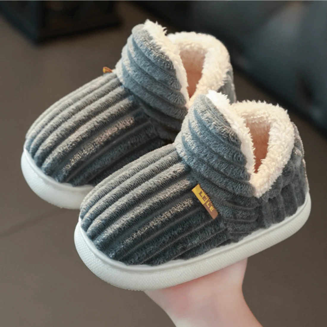 VuoraTherm™ — Wrap Your Feet in Cloud-Like Warmth and All-Day Cozy Support - Image 5